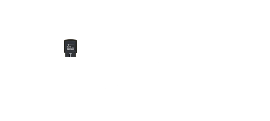 危険運転を検知→3G→管理画面に危険運転の詳細情報を表示→危険運転が発生すると同乗する職員の携帯端末にメールで通知